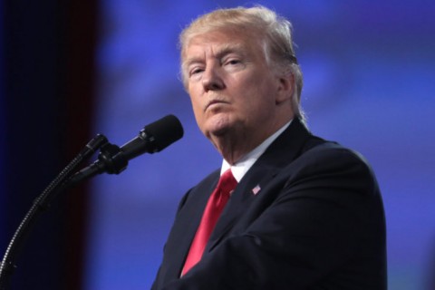 Trump vira réu por tentar mudar resultado de eleições de 2020 e por ataque ao Capitólio